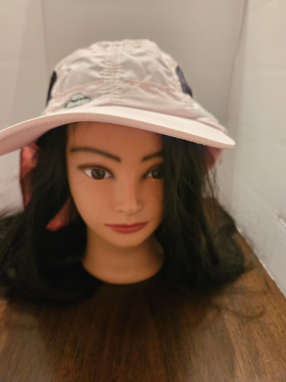 Women's Berkeley fishing hat.